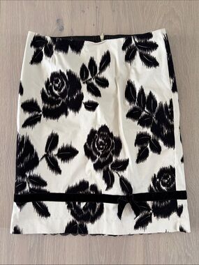 Trina Turk Black and White Floral Pencil Skirt